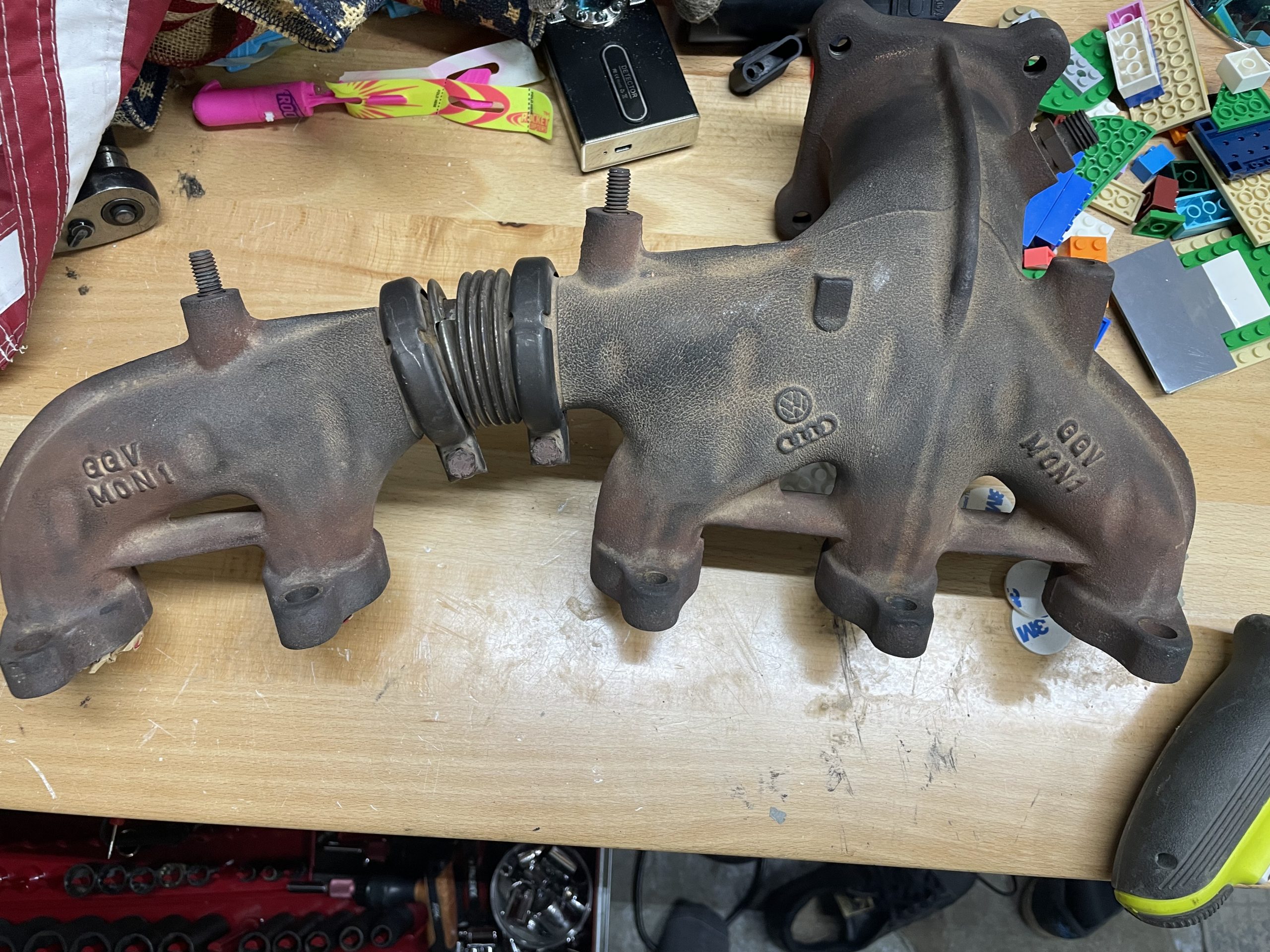 1993 Eurovan MV – AAF Exhaust Manifold